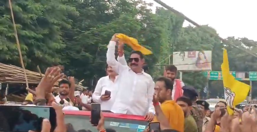 80 लाख की जीप में निकले अनंत सिंह, PK उम्मीदवार अनुज सिंह का किया शक्ति प्रदर्शन